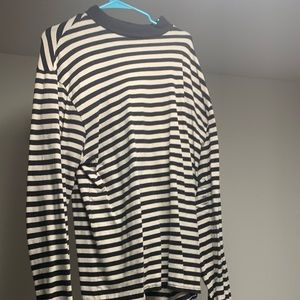 FOG Essentials black and white long sleeve tee